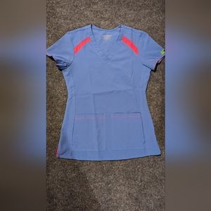 Activate scrub top XS purple and pink
